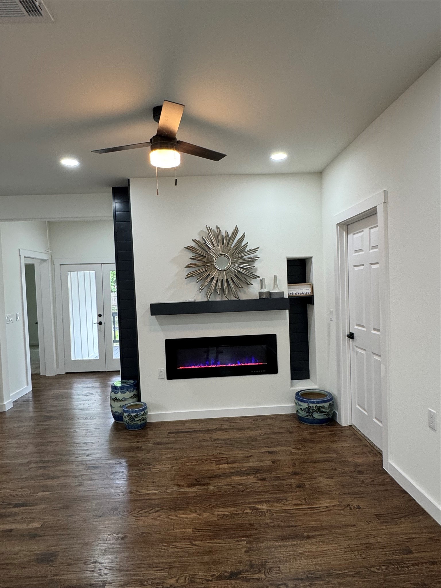 513 W South Street Whitesboro TX 76273