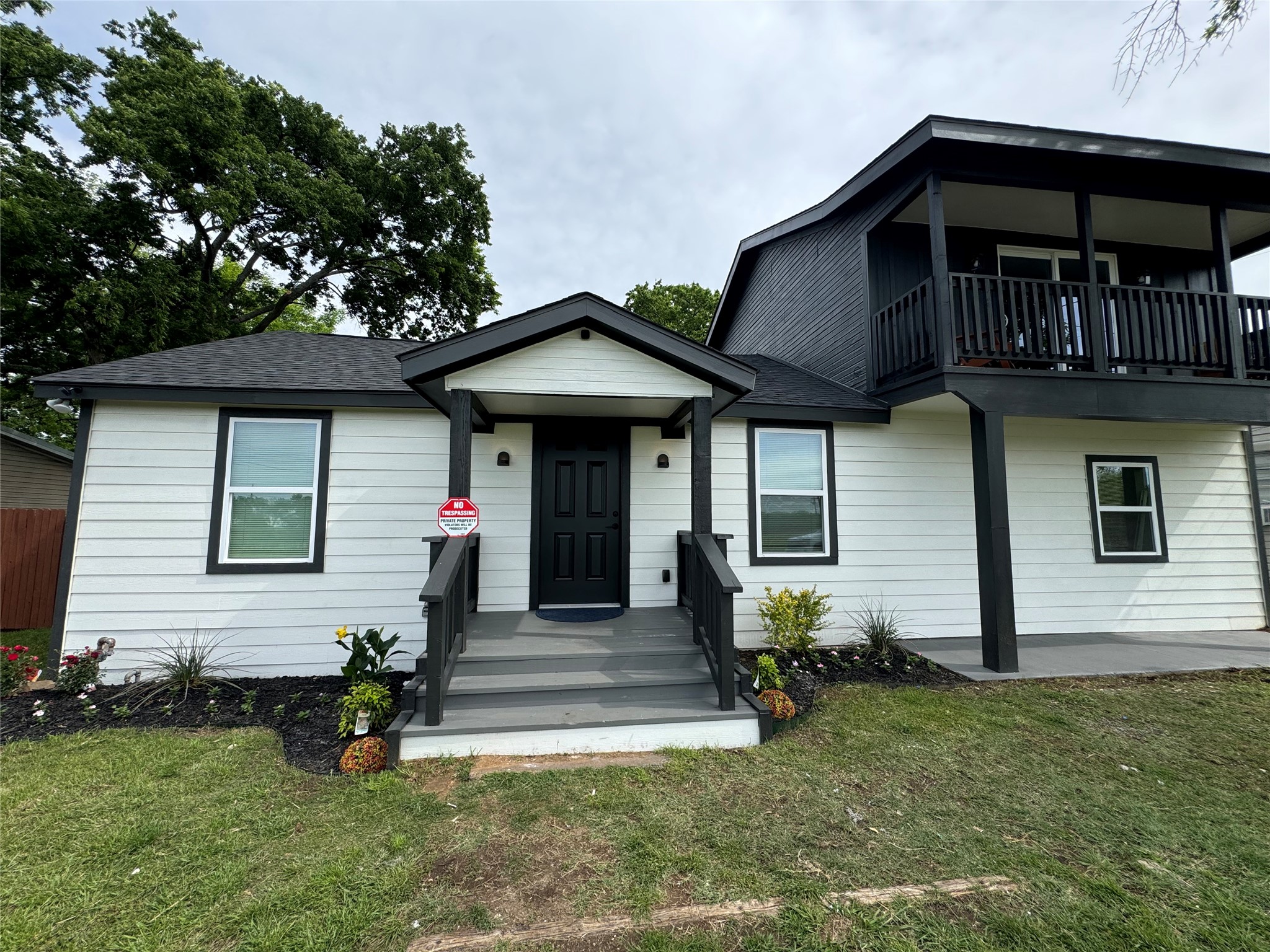 513 W South Street Whitesboro TX 76273