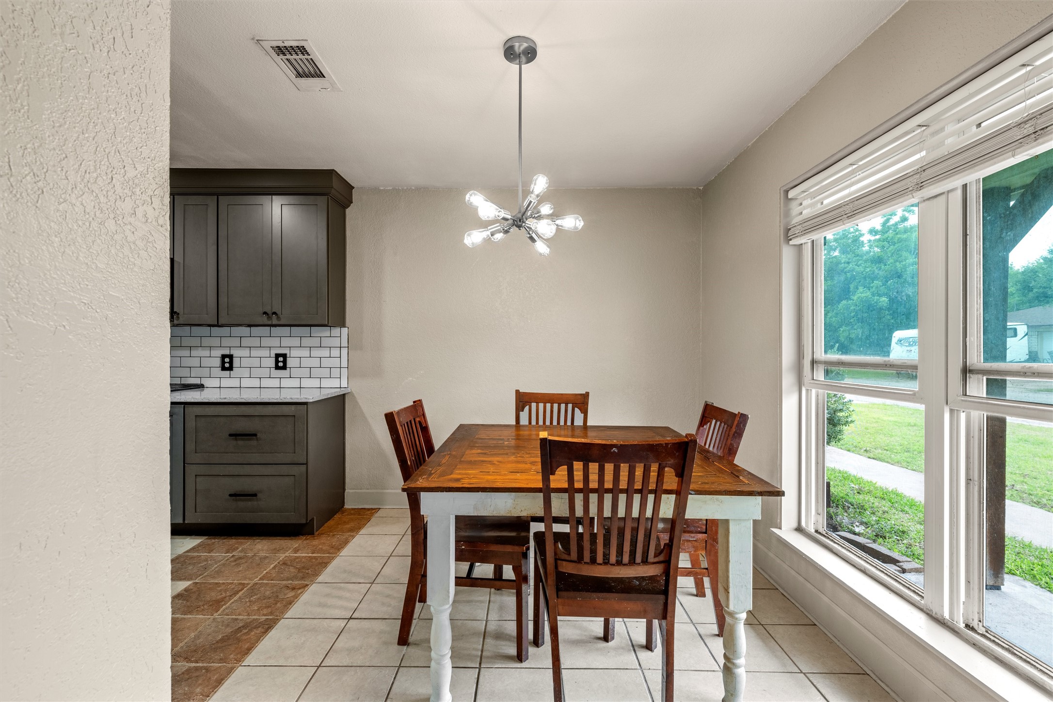 1004 W Elizabeth Drive Robinson TX 76706