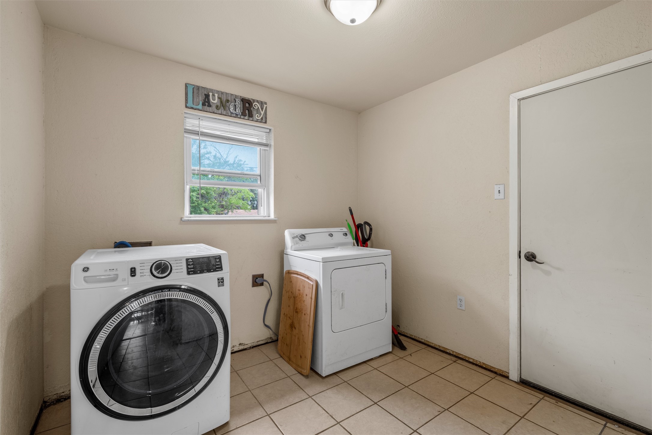 1004 W Elizabeth Drive Robinson TX 76706