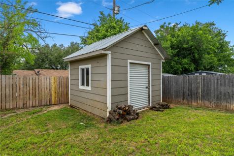 1004 W Elizabeth Drive Robinson TX 76706