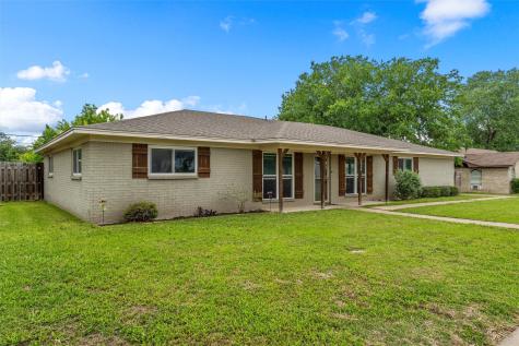 1004 W Elizabeth Drive Robinson TX 76706