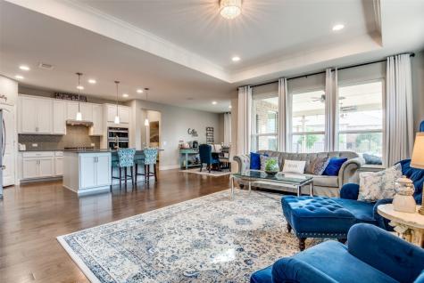 912 Forgotten Forest Way Mckinney TX 75071