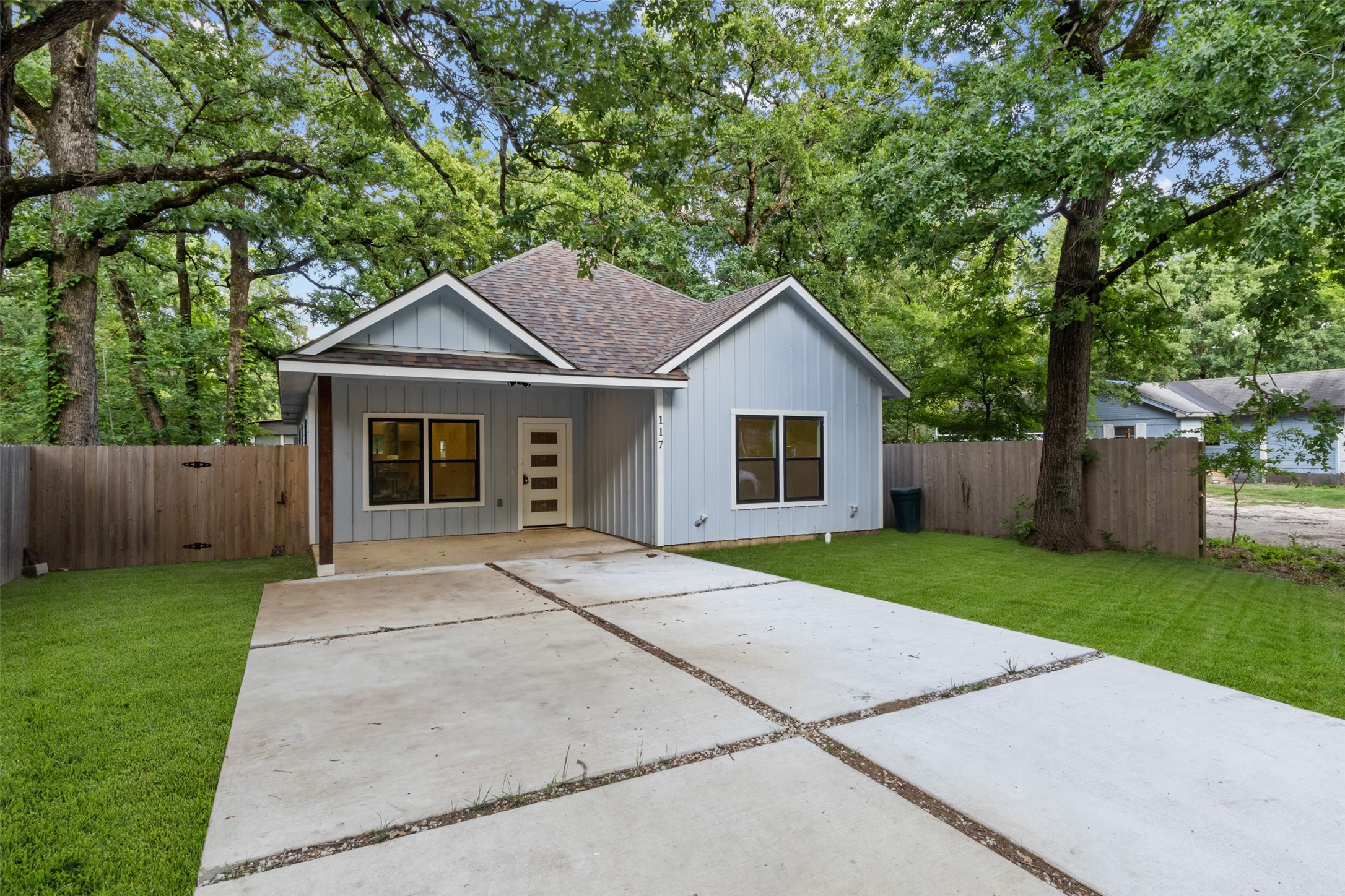 117 Pawnee Trail Mabank TX 75156