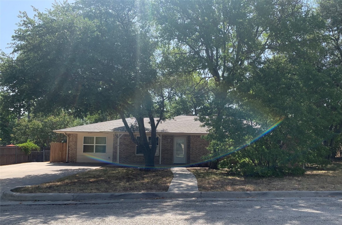 2705 S Lipsey Street Decatur TX 76234