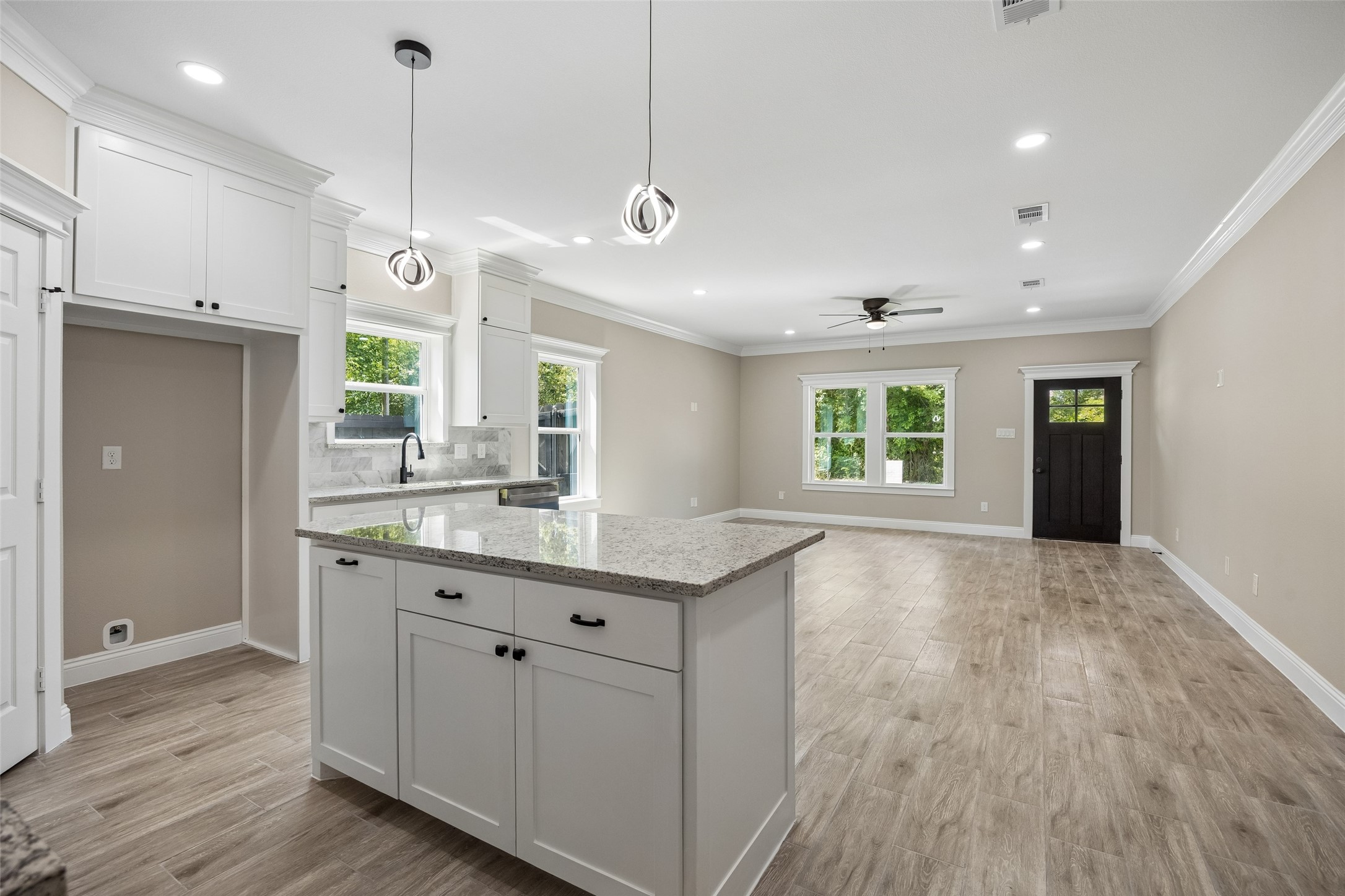 602 W Newton Street Terrell TX 75160