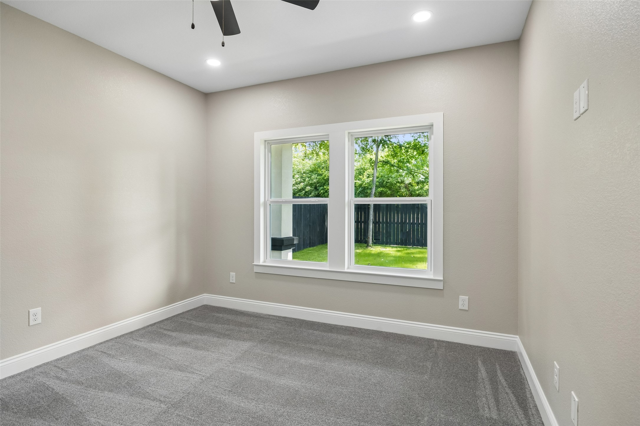 602 W Newton Street Terrell TX 75160