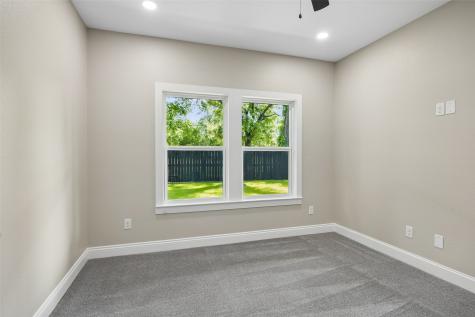 602 W Newton Street Terrell TX 75160