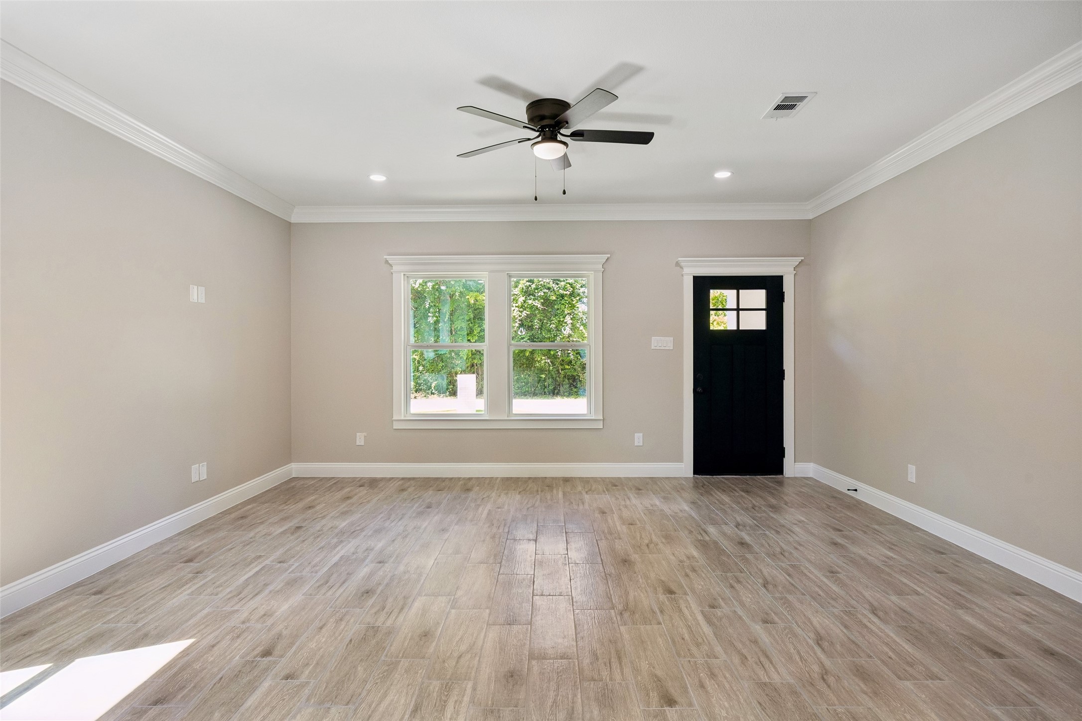 602 W Newton Street Terrell TX 75160