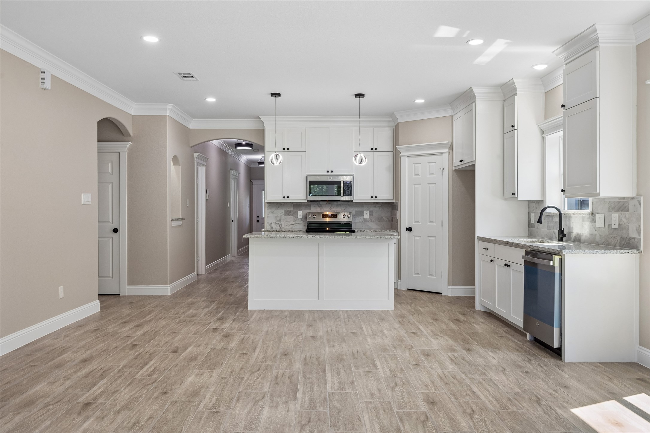 602 W Newton Street Terrell TX 75160