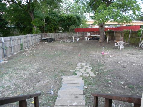 2320 S Denley Drive Dallas TX 75216