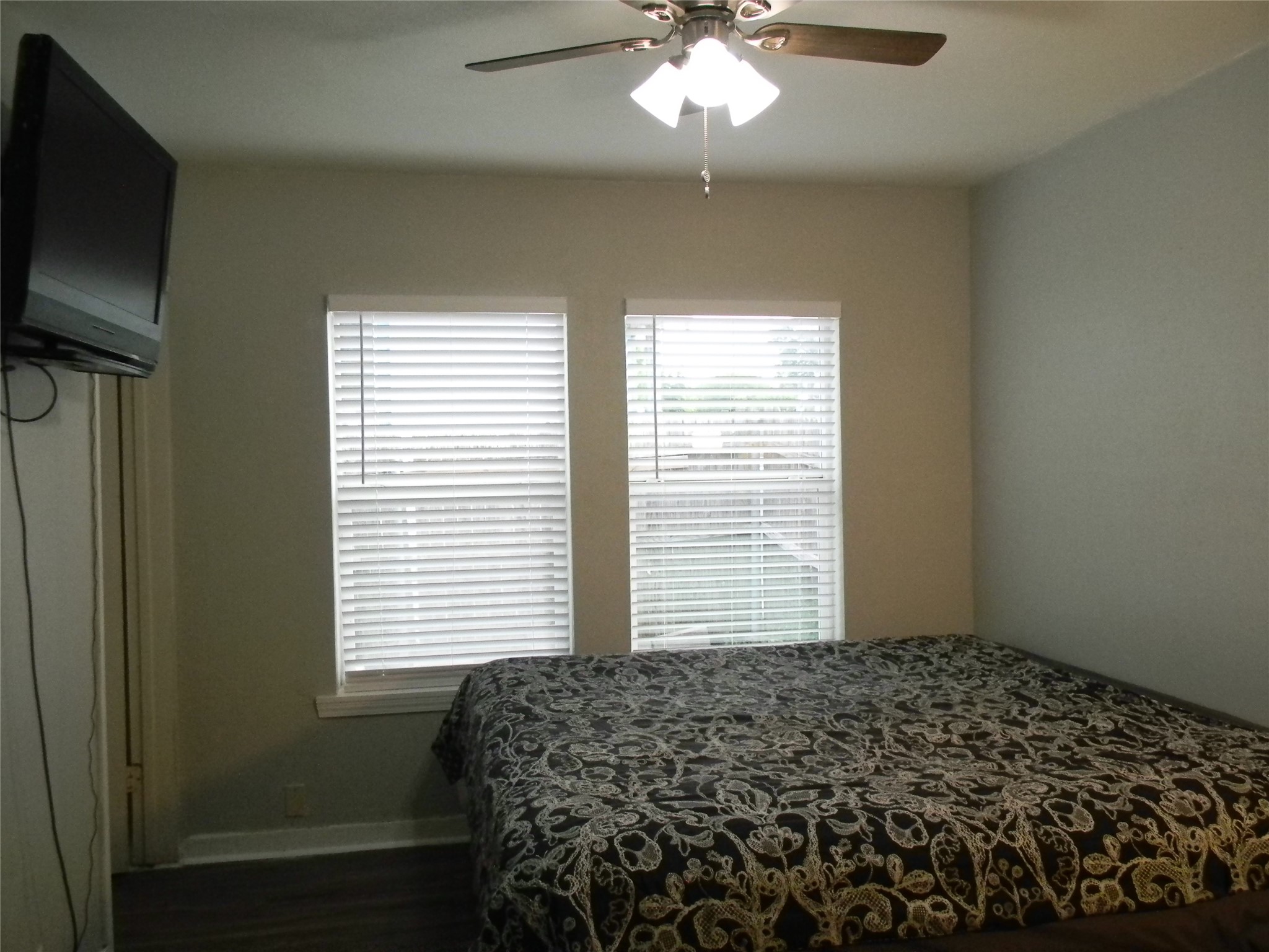 2320 S Denley Drive Dallas TX 75216