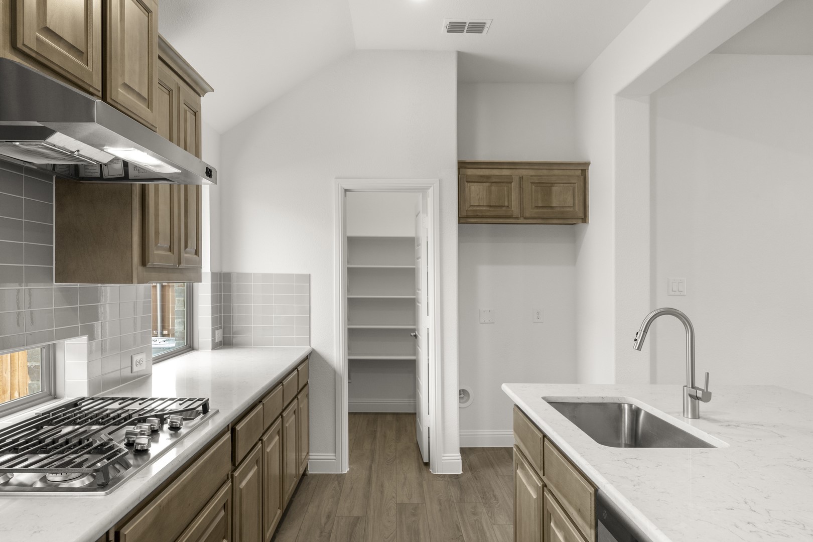 3821 Maize Avenue Heartland TX 75114