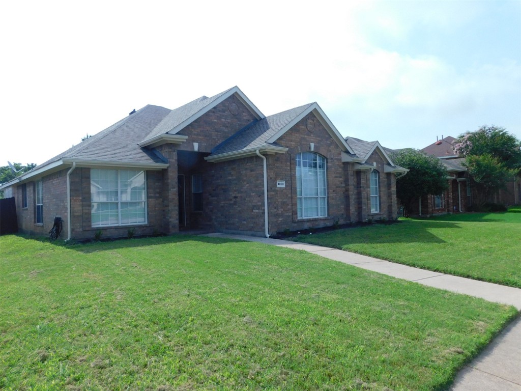 4820 Thames Drive Grand Prairie TX 75052