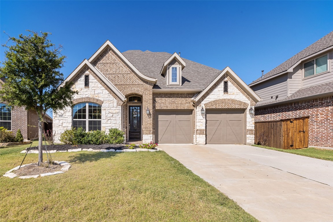 609 Rawlins Lane Fort Worth TX 76131