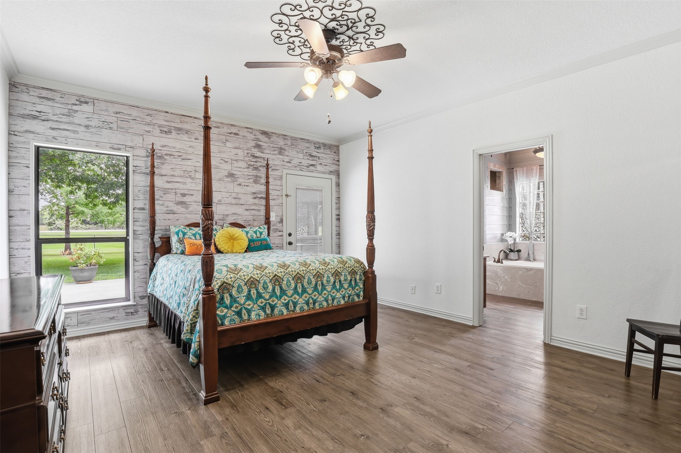 2421 Pecan Springs Road Cleburne TX 76031