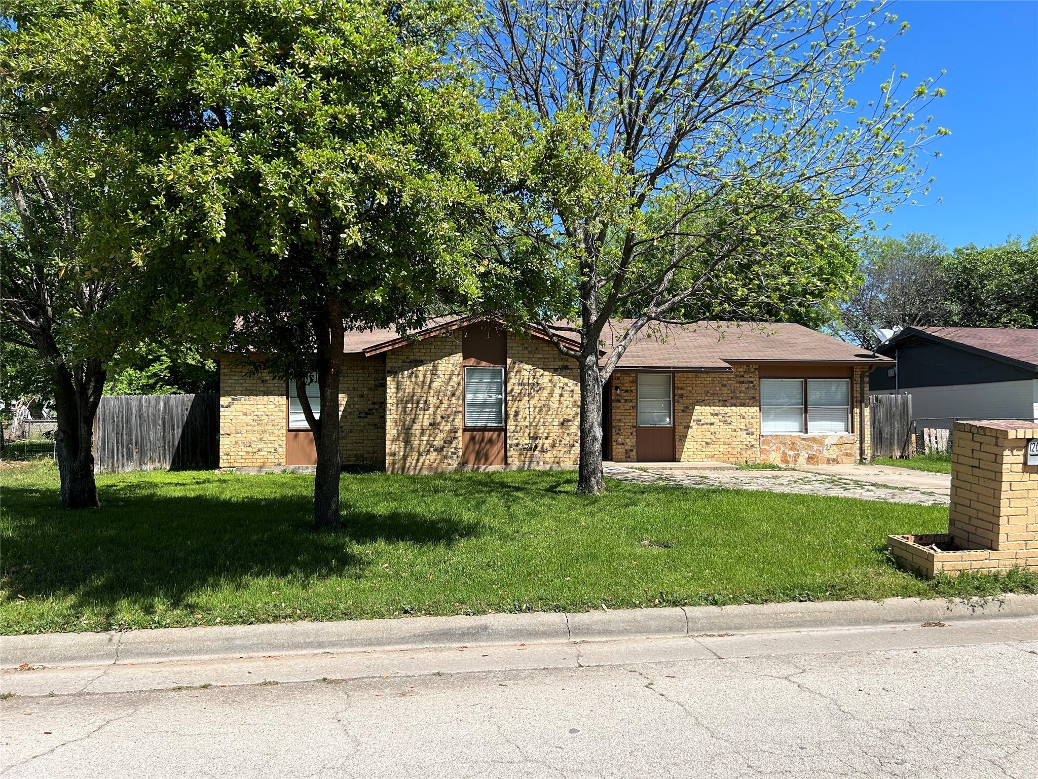 1205 SE 14th Street Mineral Wells TX 76067
