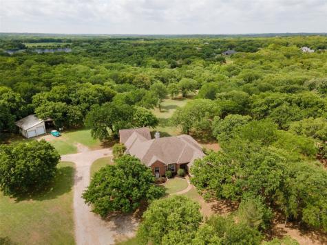 8720 County Road 612 Mansfield TX 76063