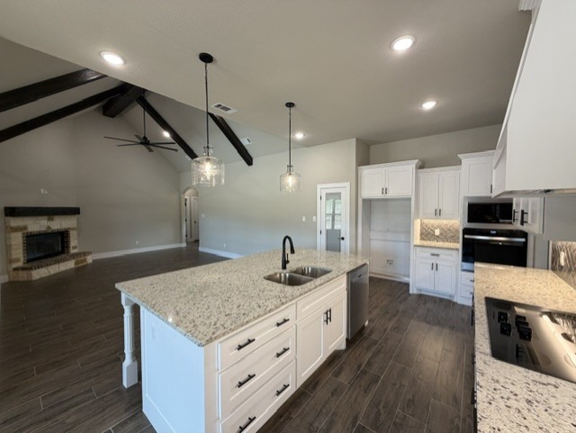 2666 North Cardinal Road Reno TX 76020