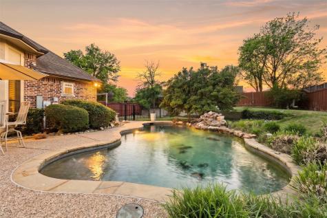 2609 Fair Oaks Circle Sherman TX 75092