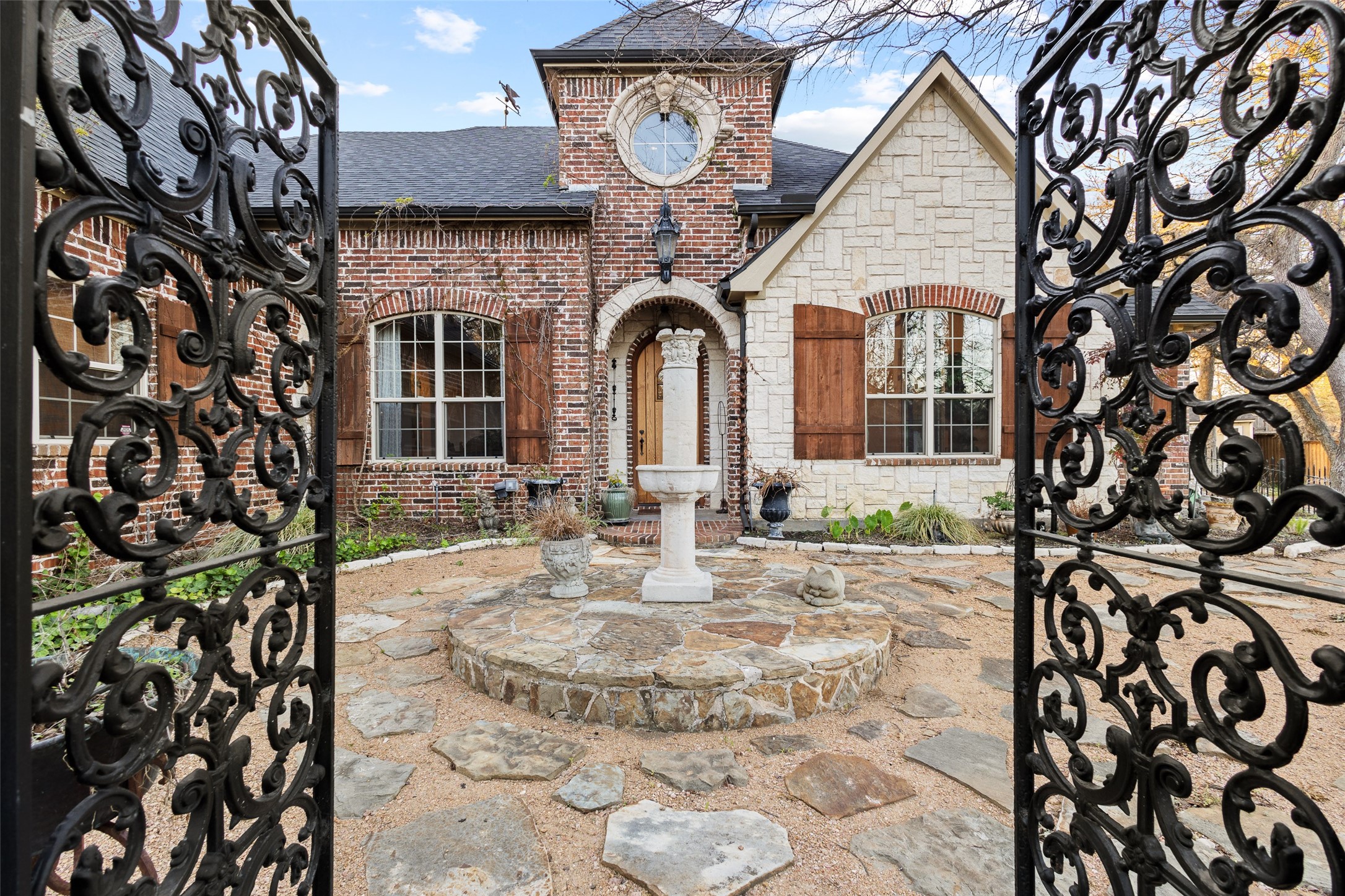 2609 Fair Oaks Circle Sherman TX 75092