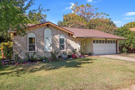 2612 Fallcreek Street Arlington TX 76014