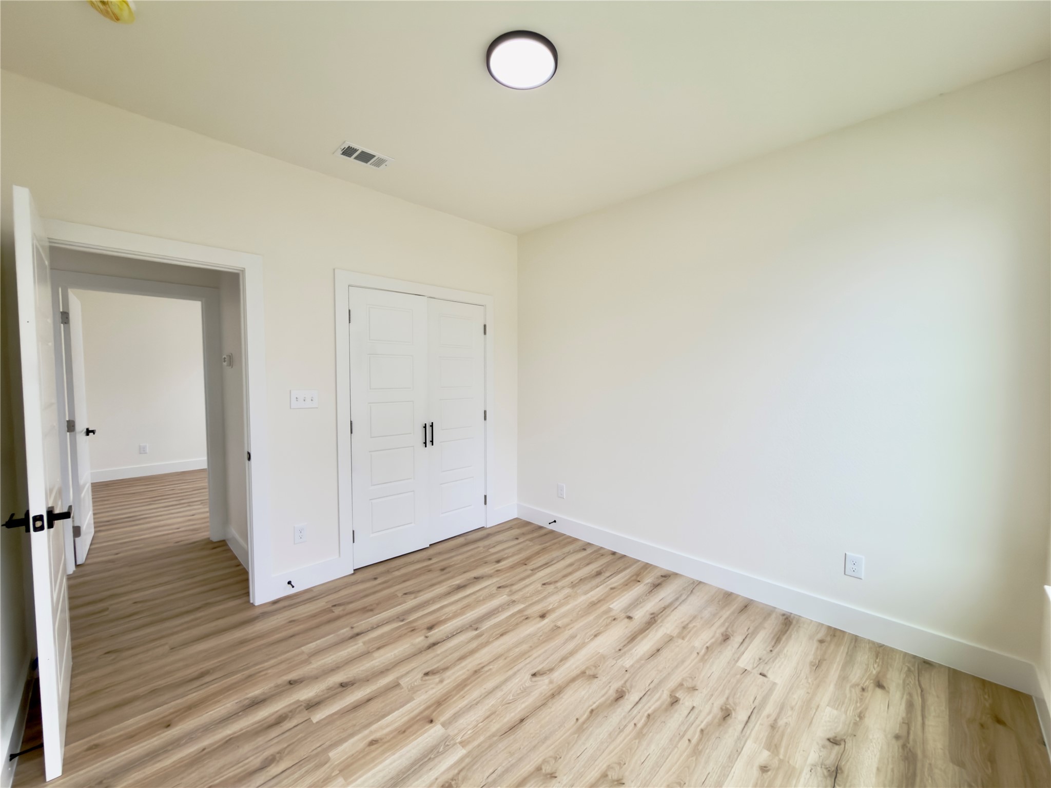 2606 Hooper Street Dallas TX 75215