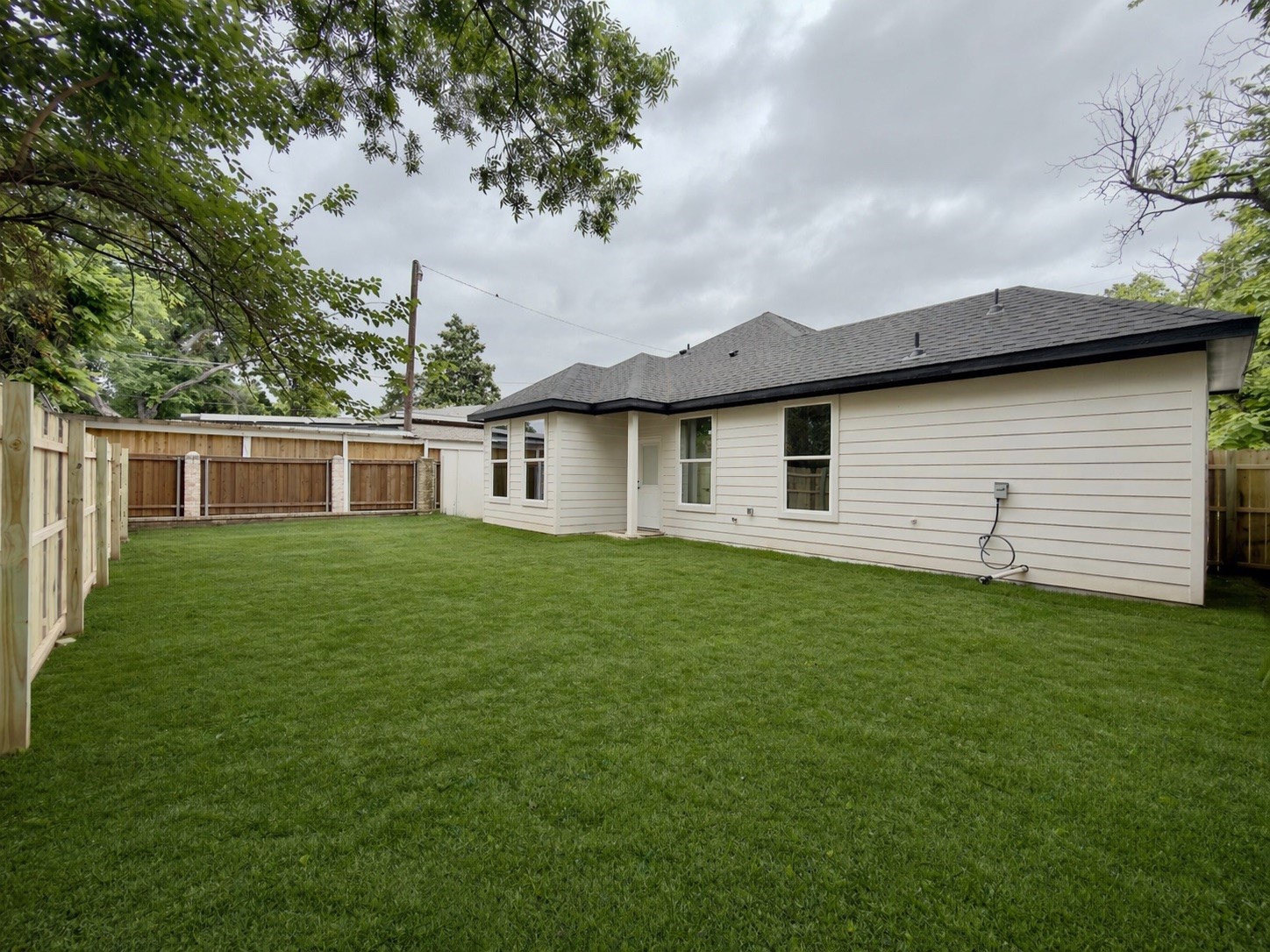 2606 Hooper Street Dallas TX 75215
