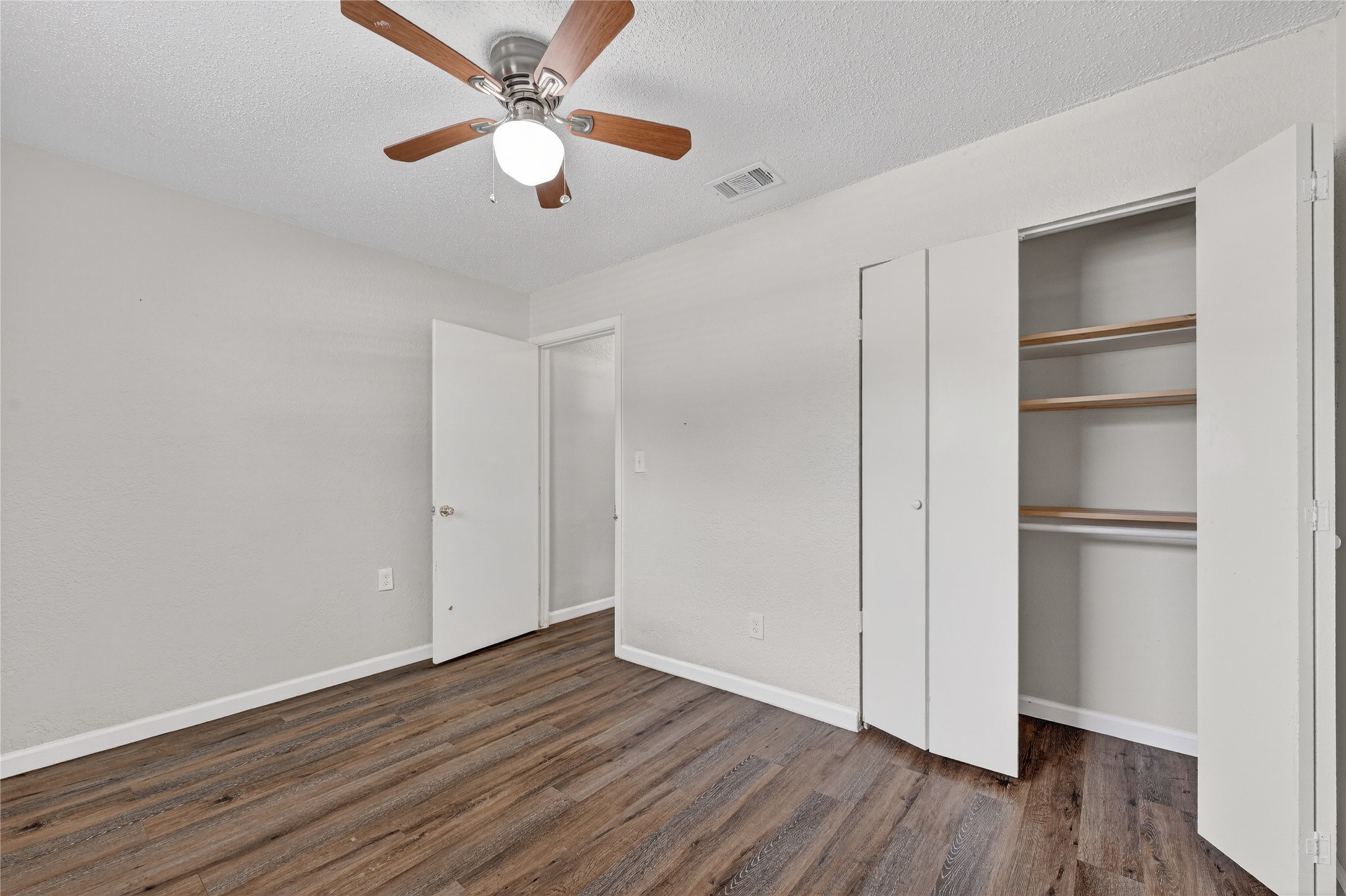 14206 Osage Drive Balch Springs TX 75180