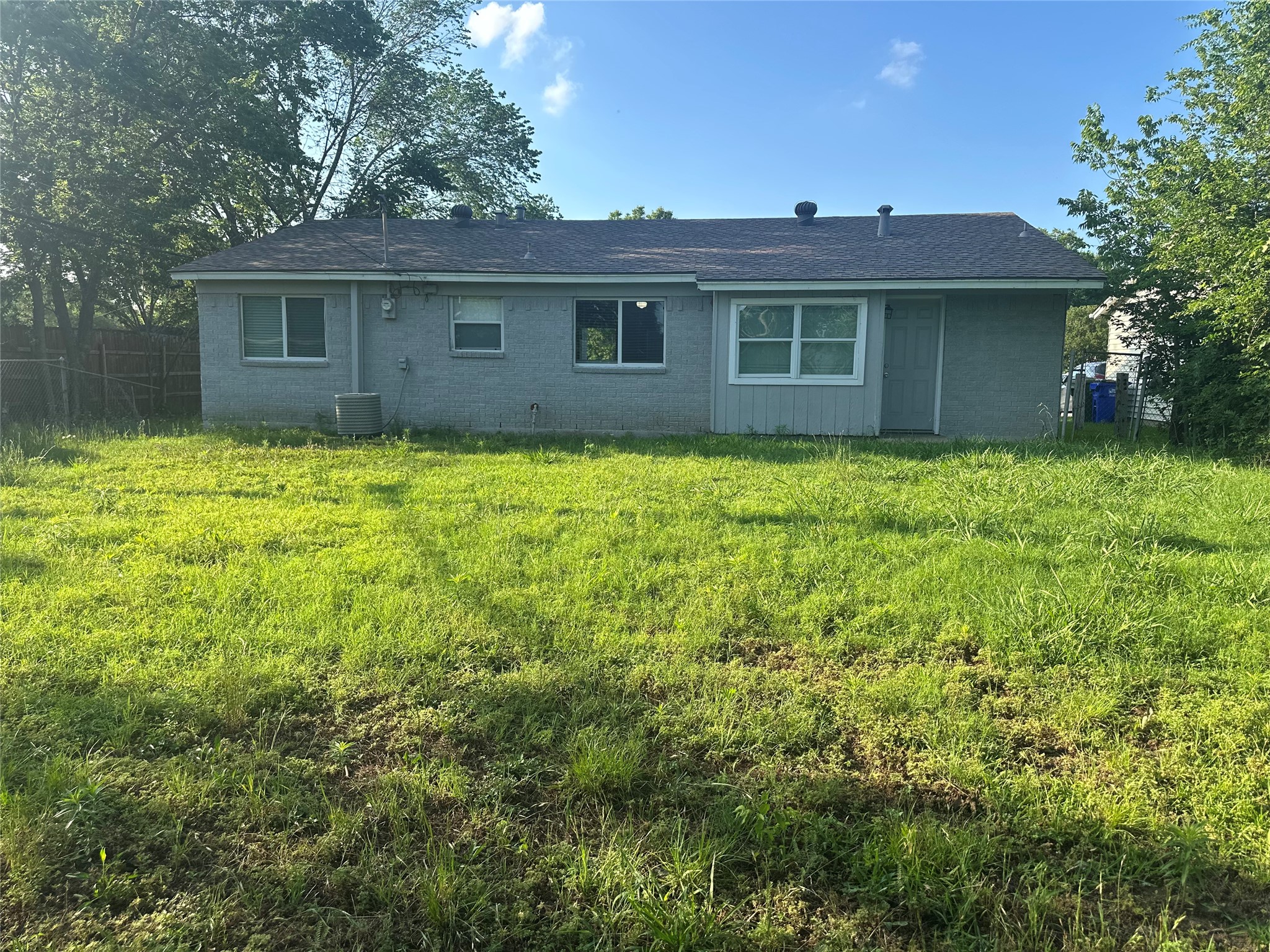 14206 Osage Drive Balch Springs TX 75180