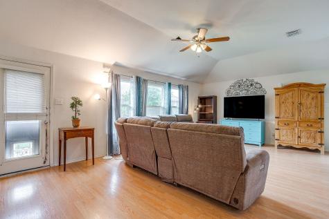 620 Horn Street Crowley TX 76036