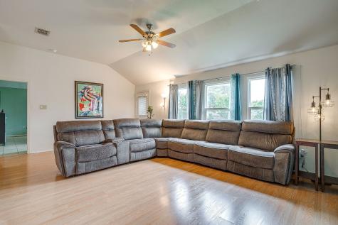 620 Horn Street Crowley TX 76036