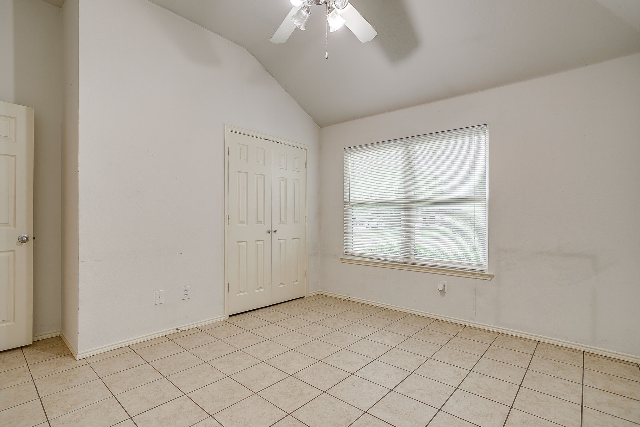 620 Horn Street Crowley TX 76036