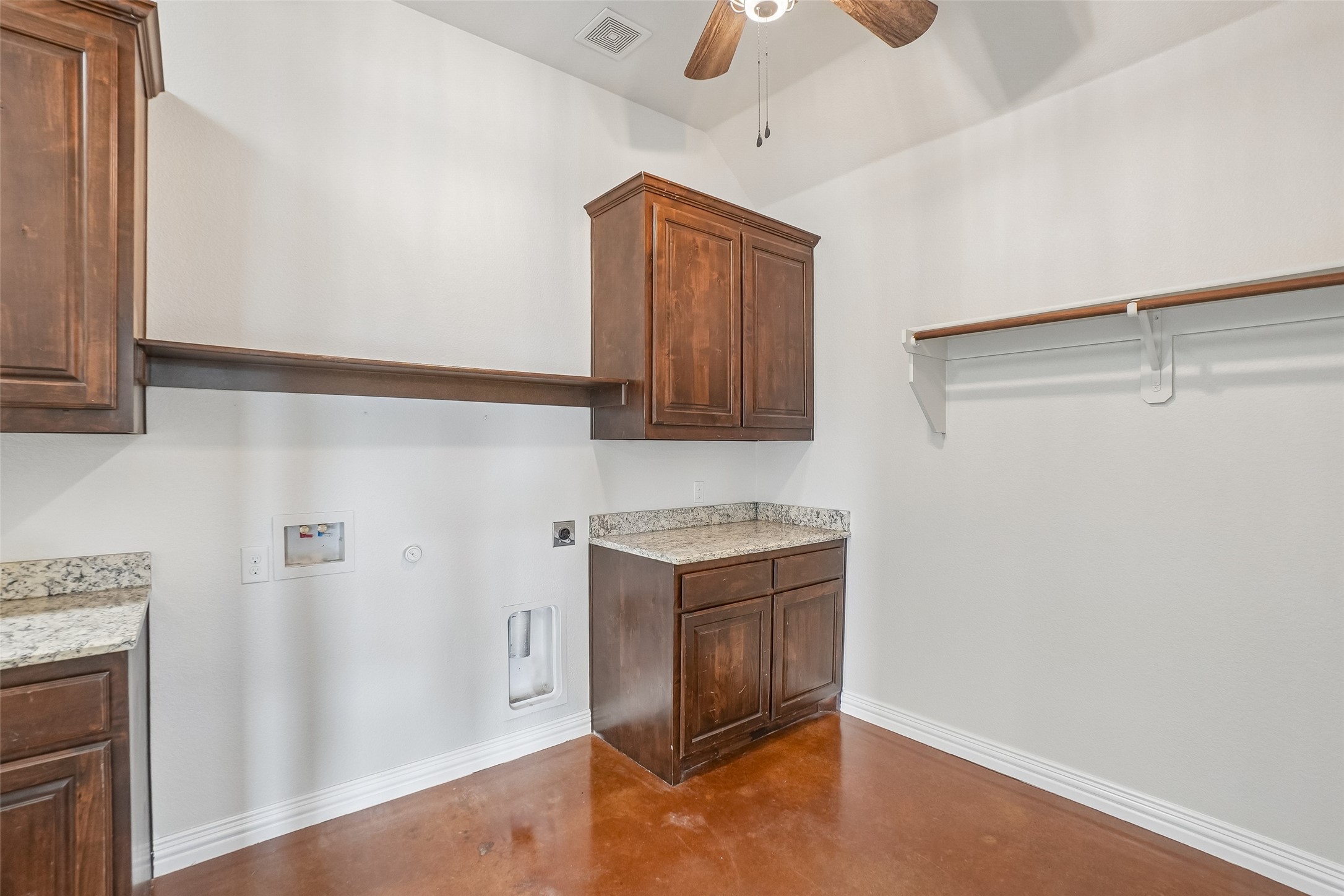 6411 Caliche Circle Midlothian TX 76065