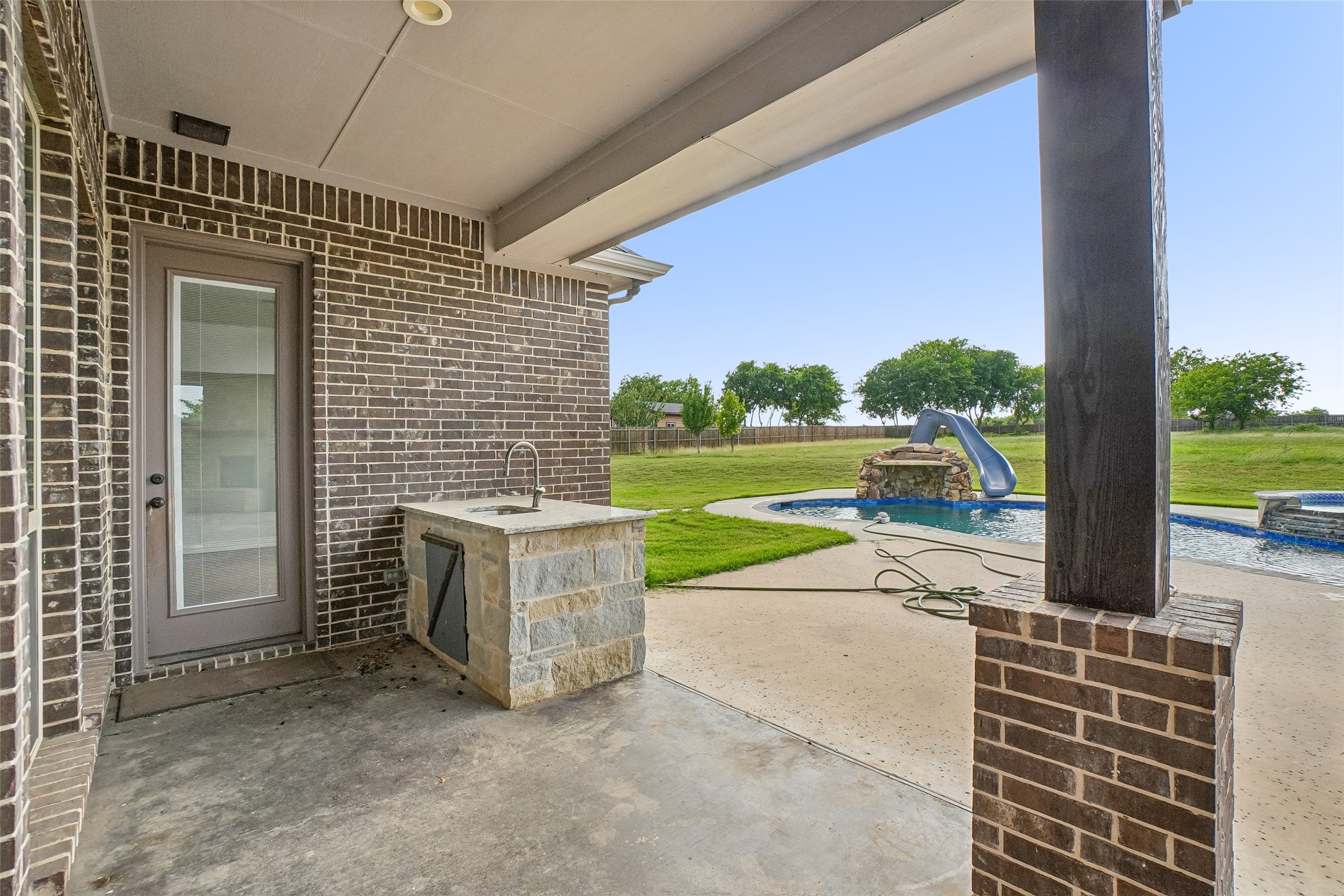 6411 Caliche Circle Midlothian TX 76065