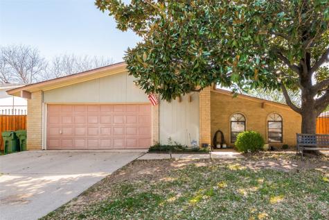 2709 Crestmoor Court Arlington TX 76016
