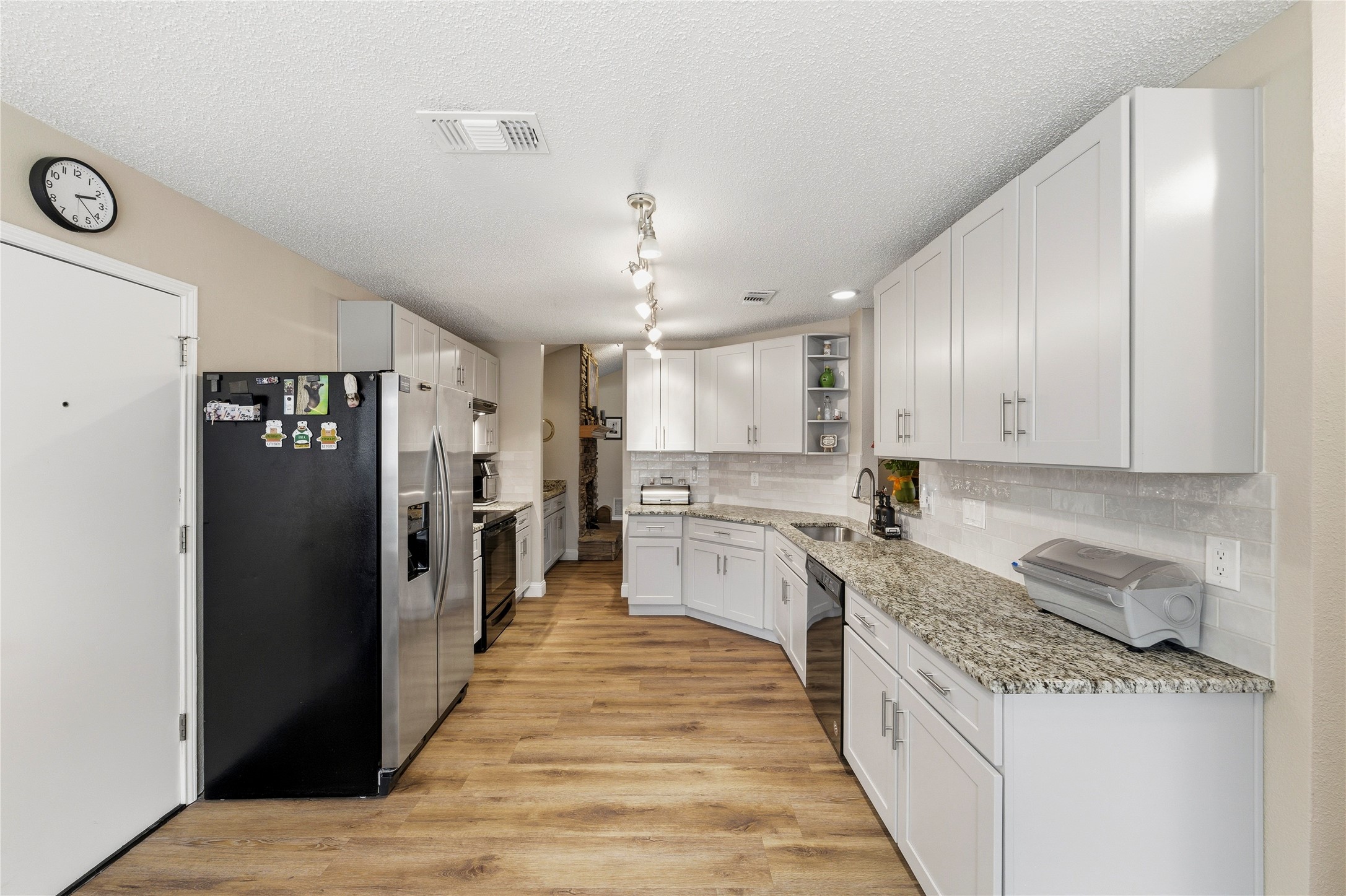3824 Horizon Drive Bedford TX 76021