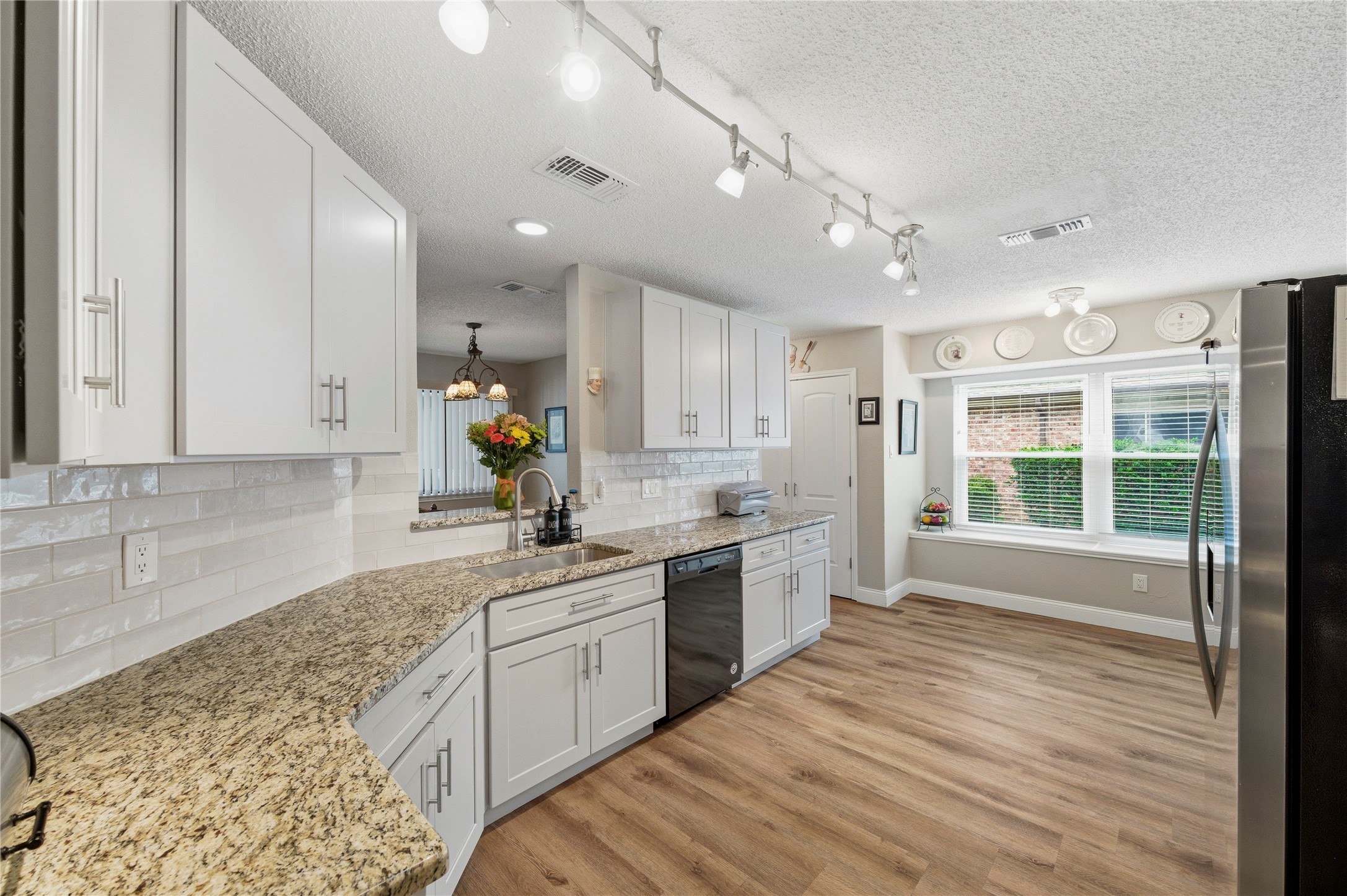 3824 Horizon Drive Bedford TX 76021