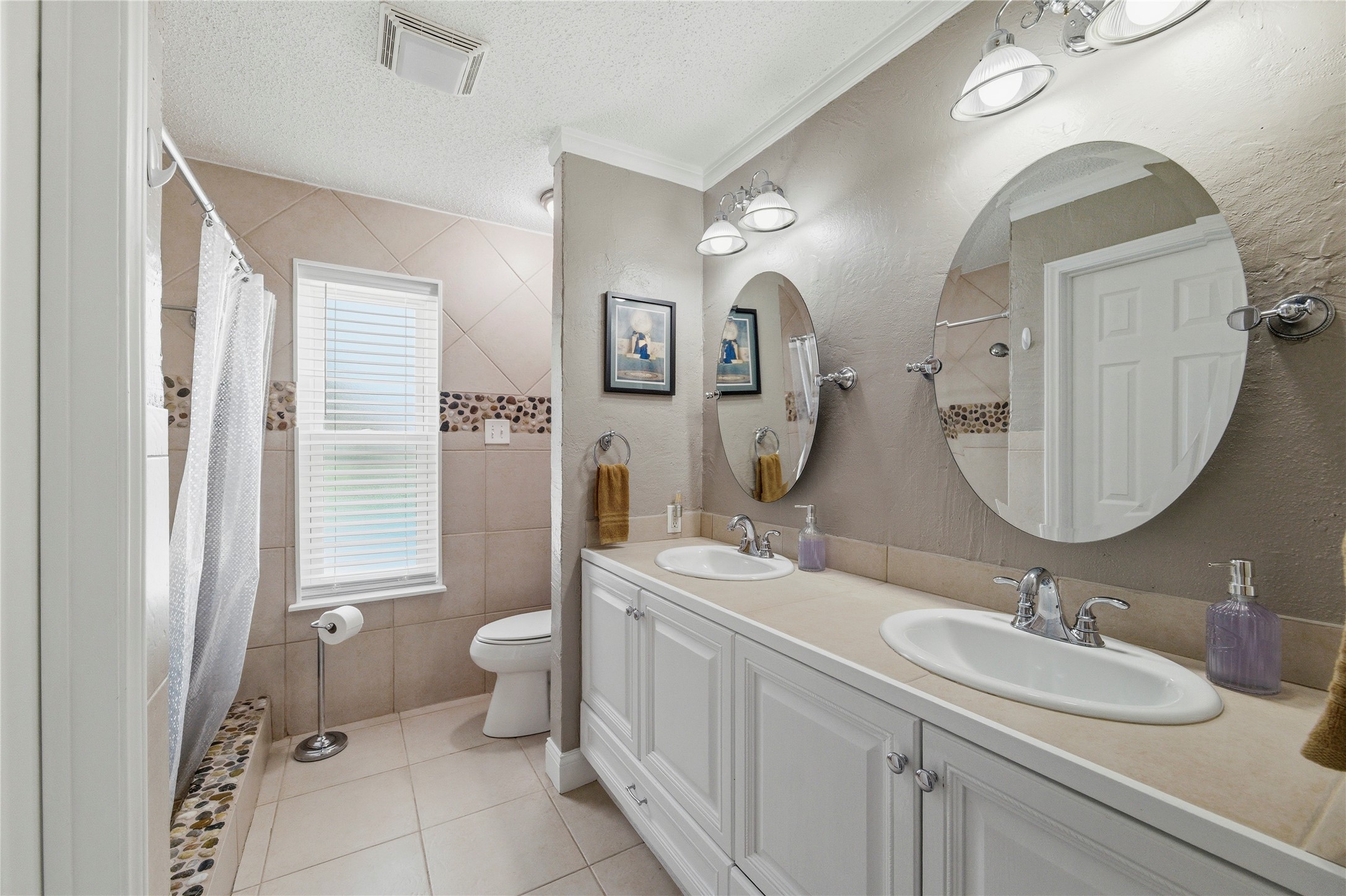 3824 Horizon Drive Bedford TX 76021
