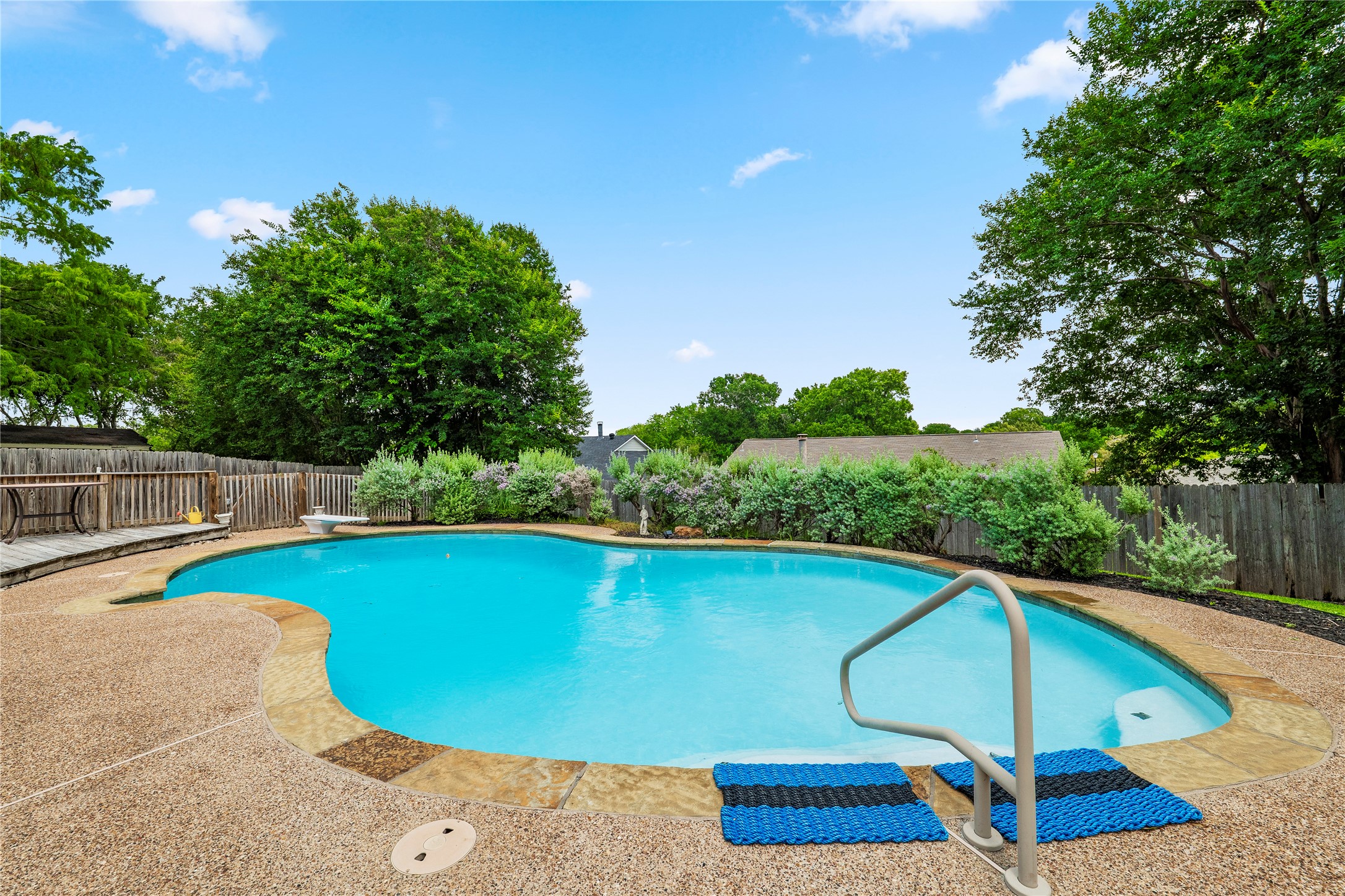 3824 Horizon Drive Bedford TX 76021