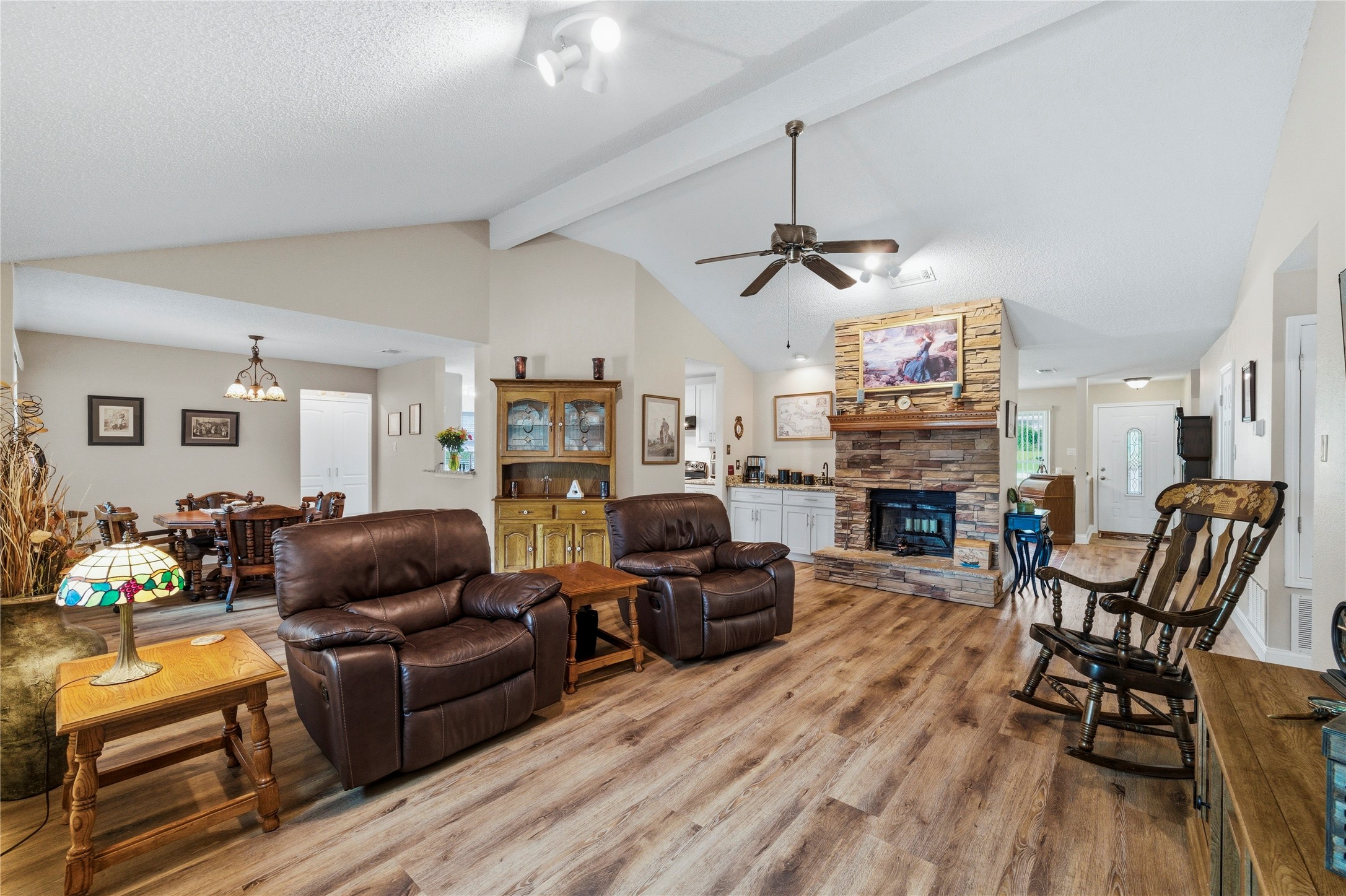 3824 Horizon Drive Bedford TX 76021