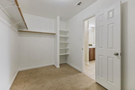 192 Buffalo Ridge Drive Newark TX 76071