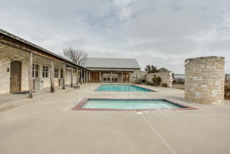 192 Buffalo Ridge Drive Newark TX 76071