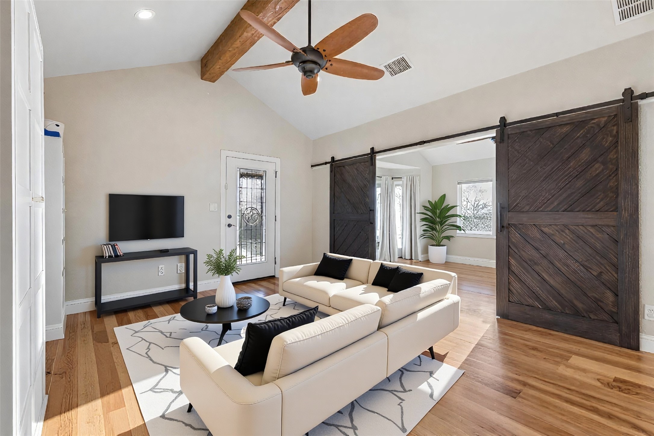 100 Swisher Road Shady Shores TX 76208