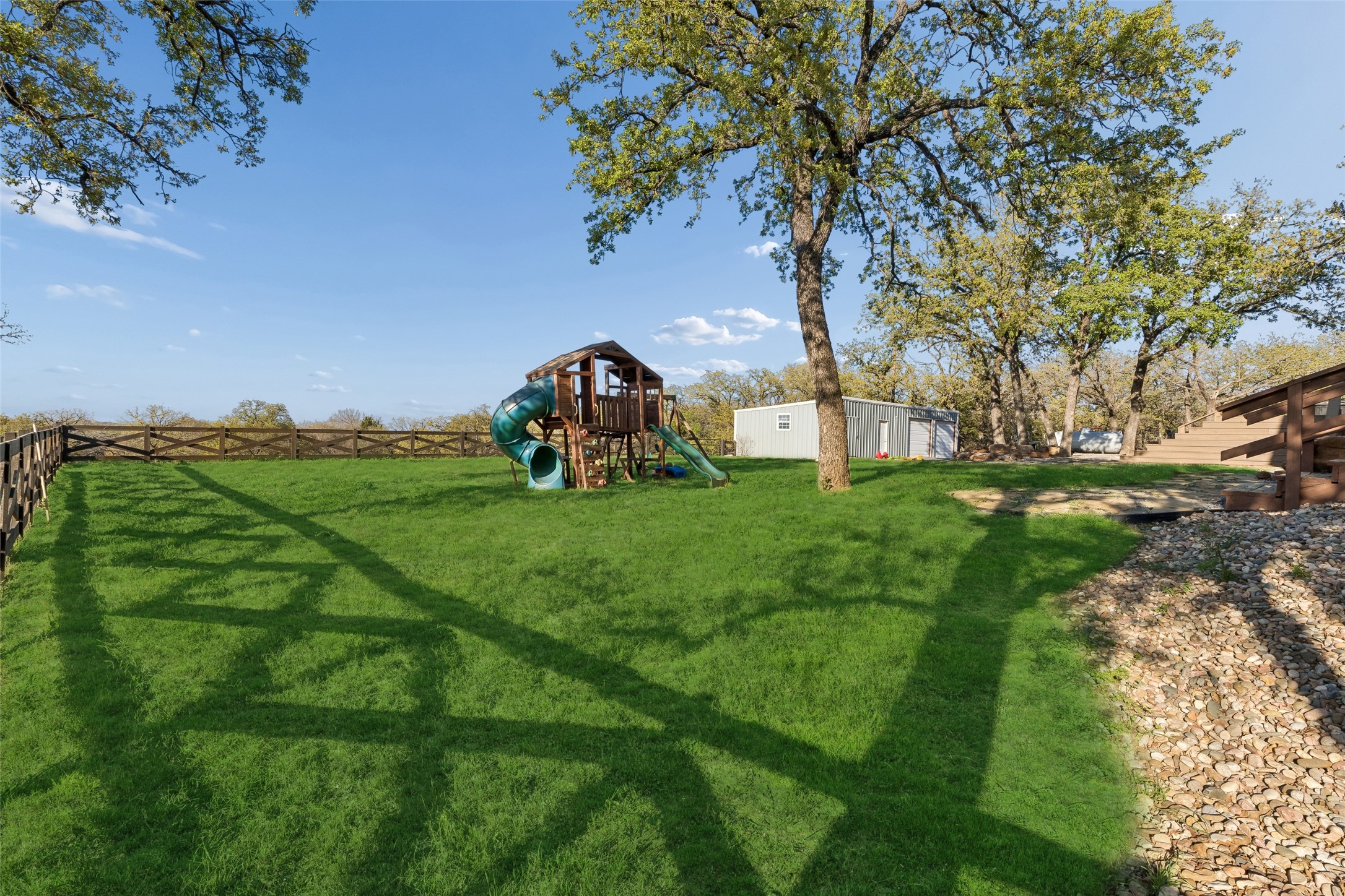 100 Swisher Road Shady Shores TX 76208