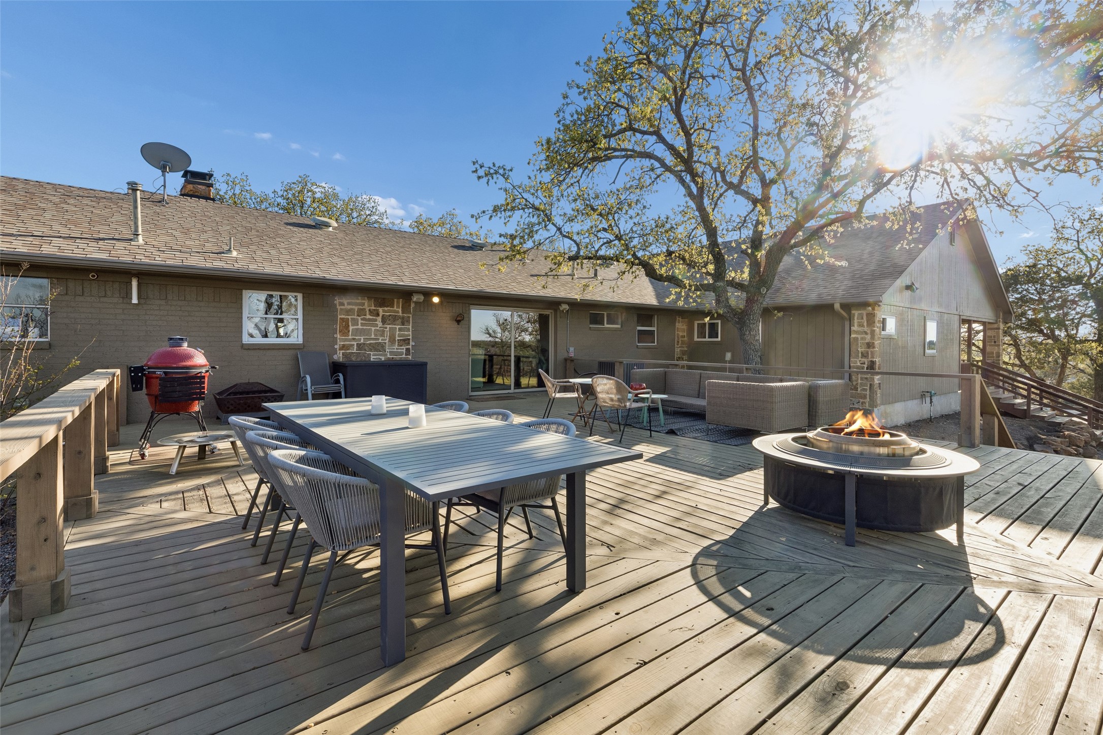 100 Swisher Road Shady Shores TX 76208