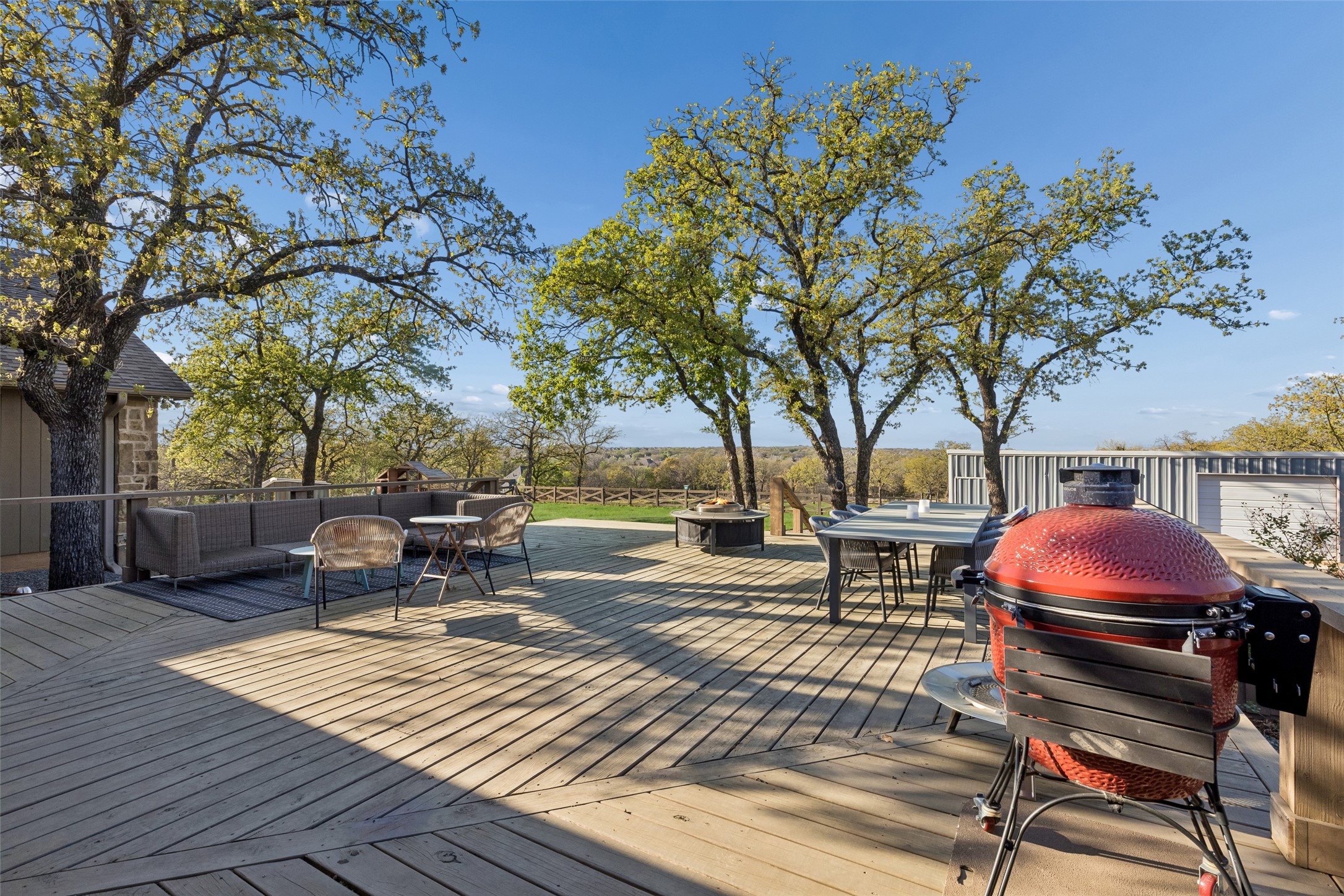 100 Swisher Road Shady Shores TX 76208