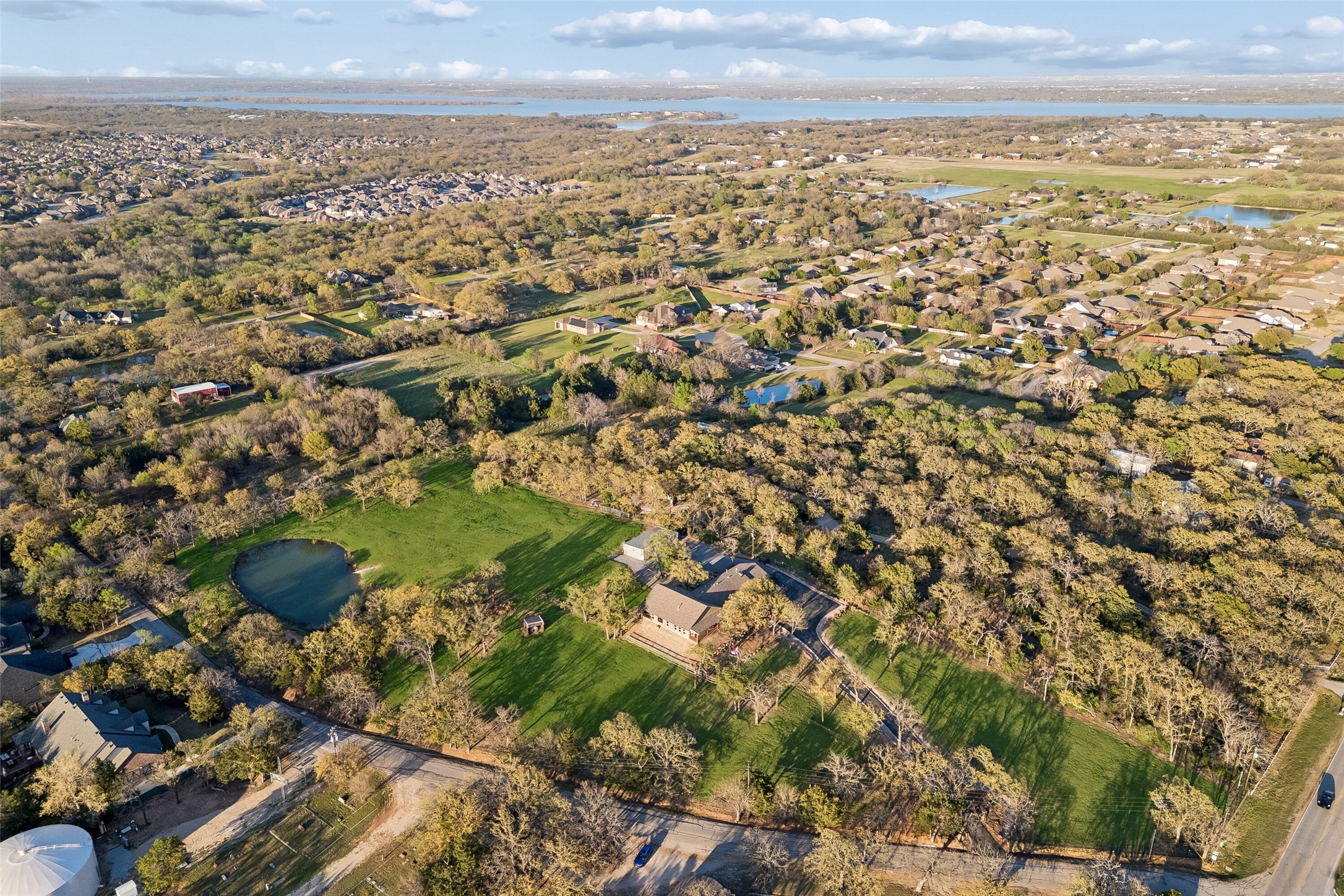 100 Swisher Road Shady Shores TX 76208