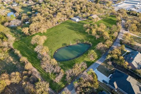 100 Swisher Road Shady Shores TX 76208