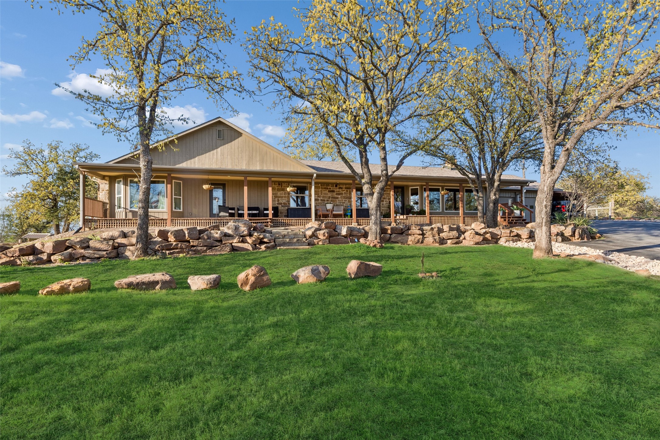 100 Swisher Road Shady Shores TX 76208